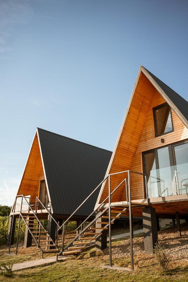 Cavo Village- Cabins Rental Baile 1 Mai Rontau Exterior photo